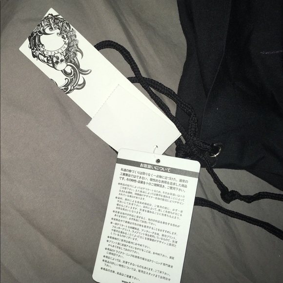 Free with $10 purchase - Picture 2 of 4